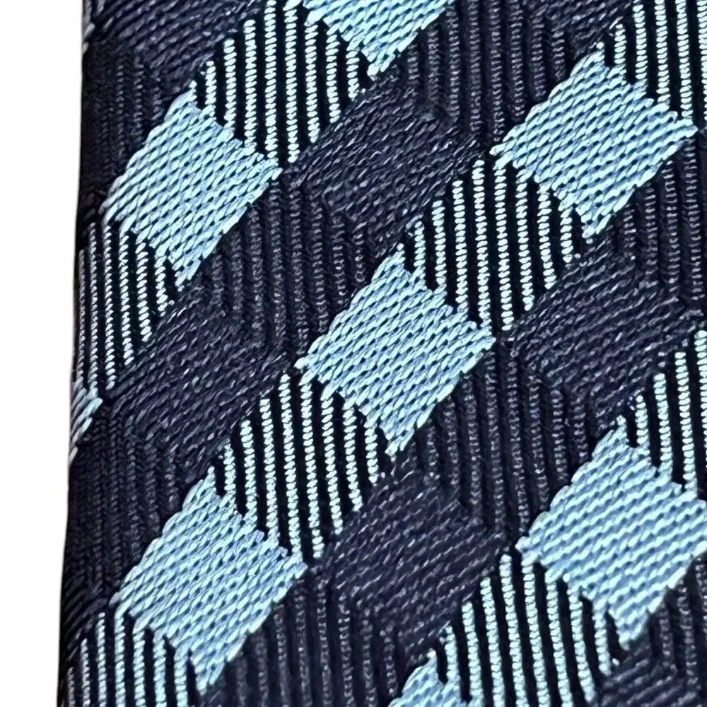Ben Sherman Mens Hand Made 100% Silk Plaid Blue Navy Thin Skinny Neck Tie 2.75